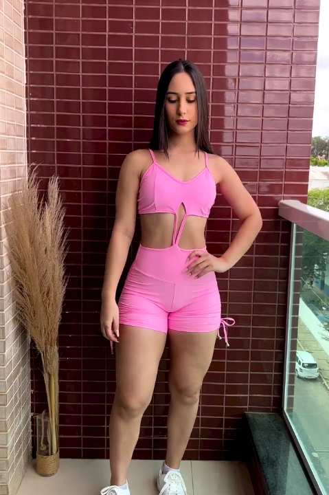 Macacão Rosa Fio Simples